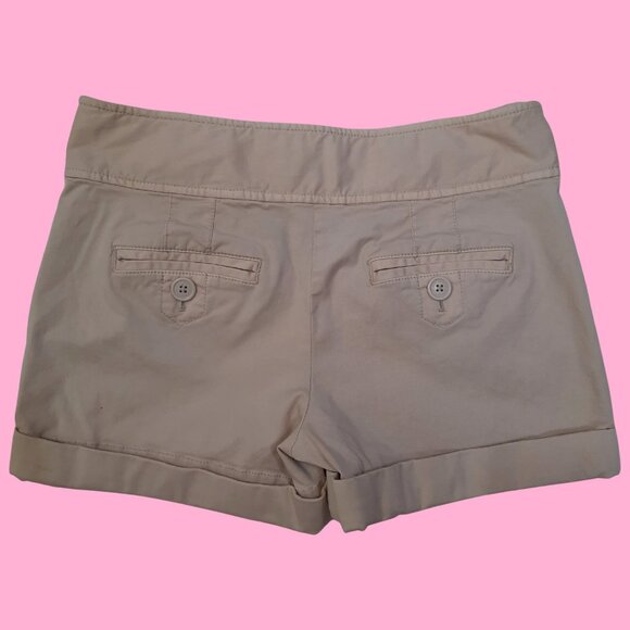 Vintage Y2K Juicy Couture Beige Chino Mini Shorts With Buttons Size 6 Mid Rise - Picture 4 of 7